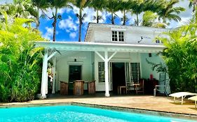 Villa Sisley, 4/6p, piscine privée, plage à 100 m